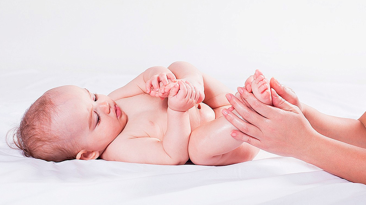 Bebek Masajı Nasıl Yapılır? Faydaları Nelerdir?