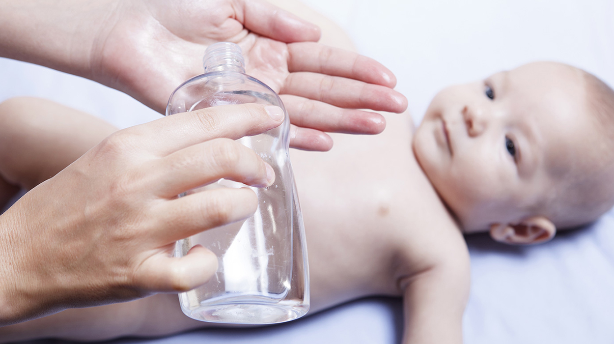 Bebek Yağı Nasıl Kullanılır? Bebek Yağının Faydaları Nelerdir?